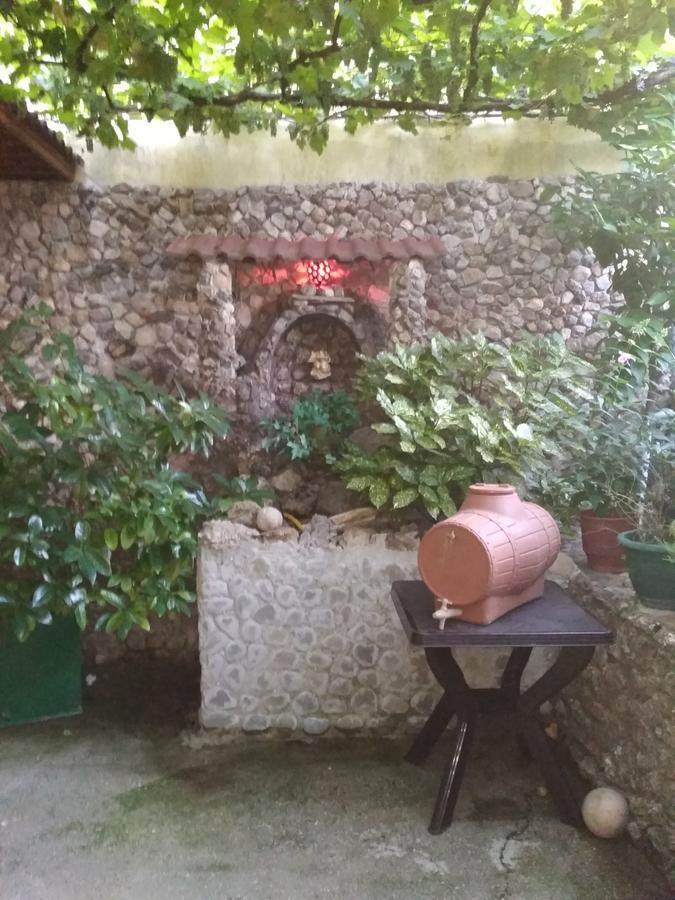 Karafil Guesthouse Gjirokastër Eksteriør billede